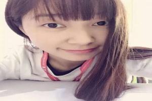 冰冇女主泳装壁纸